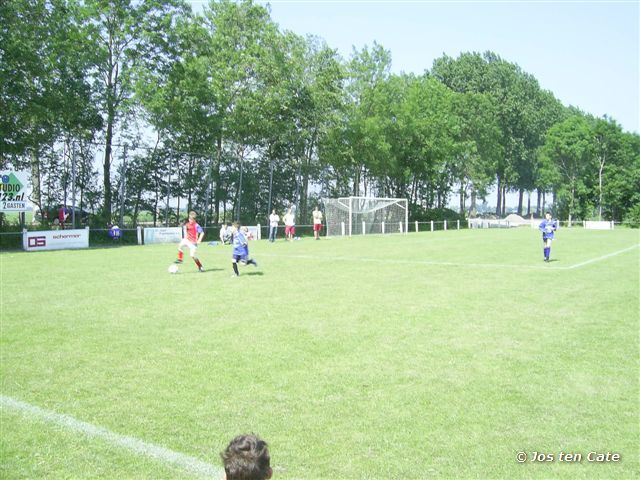 voetbaltoernooi edward roozendaal 046